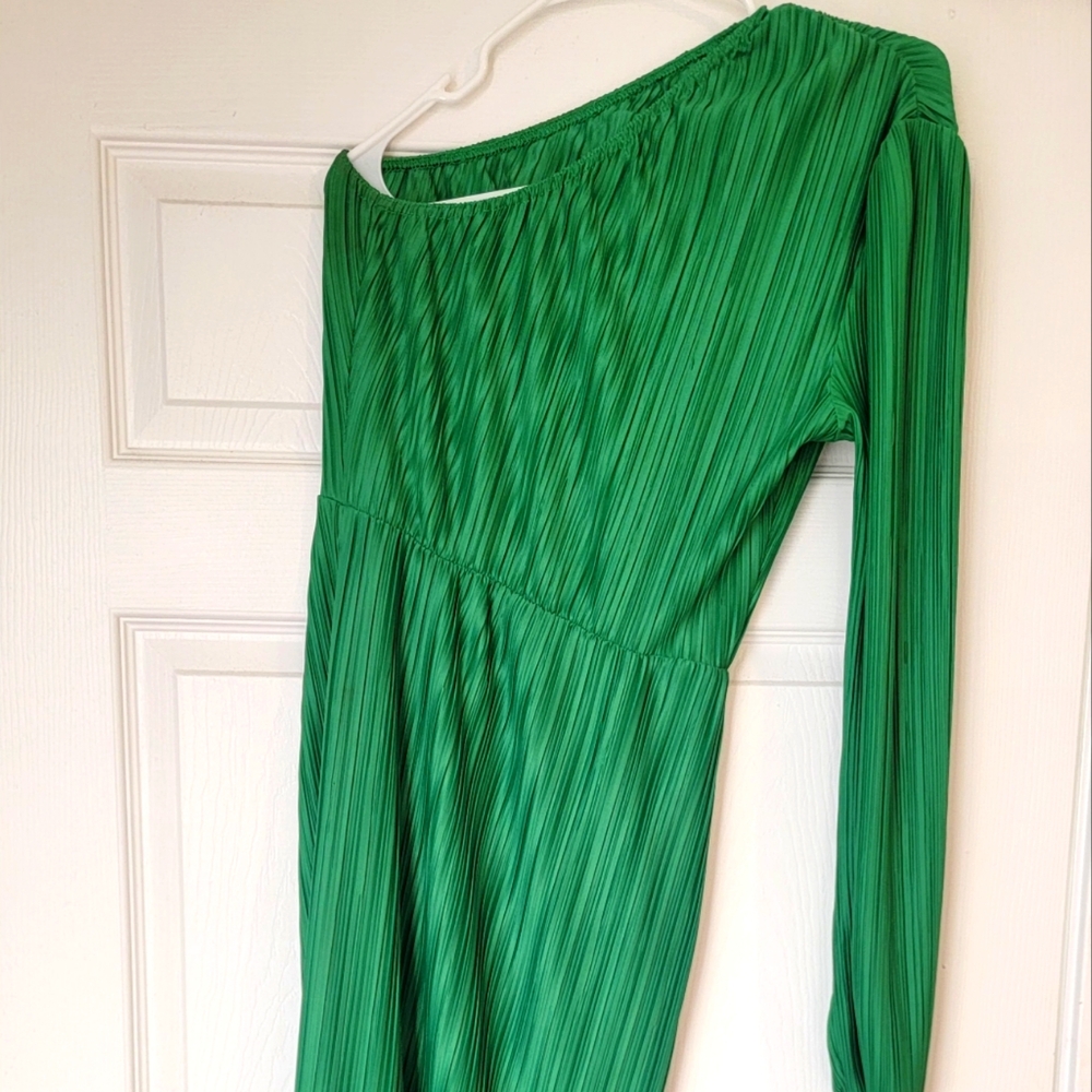 Asymmetrical dress